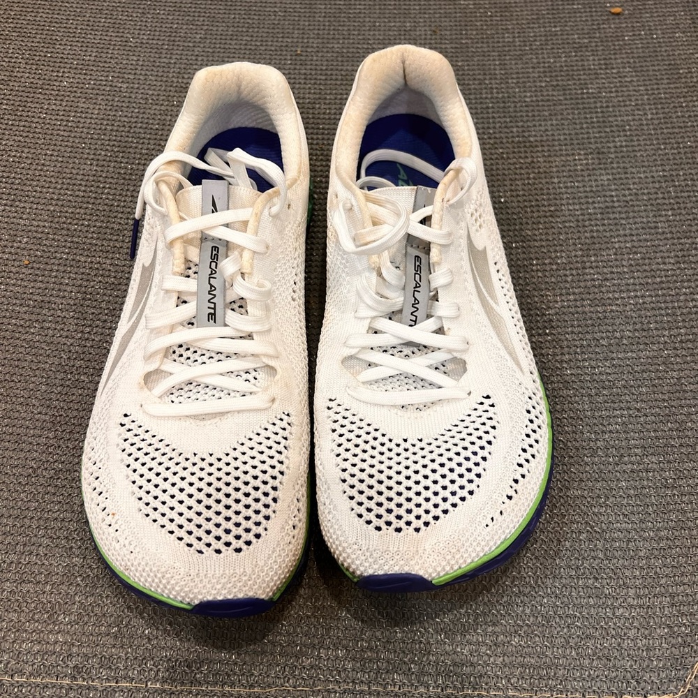 Altra Escalante Racer